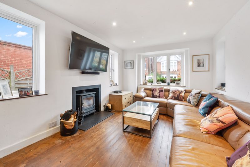 Property photo 2 of 14 Photo 13