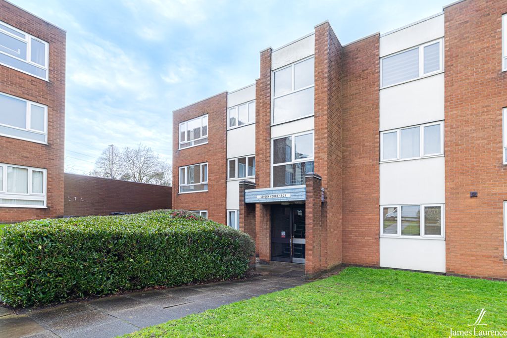 Property photo 1 of 11