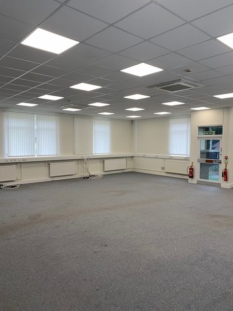 Property photo 3 of 4