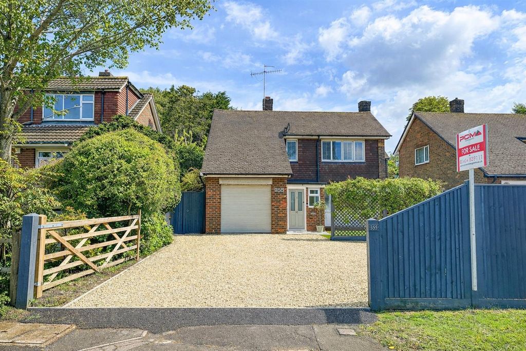 Property photo 1 of 25 F5Fe4A21-681c-473F-9390-14c4Afd3E4B8.Png