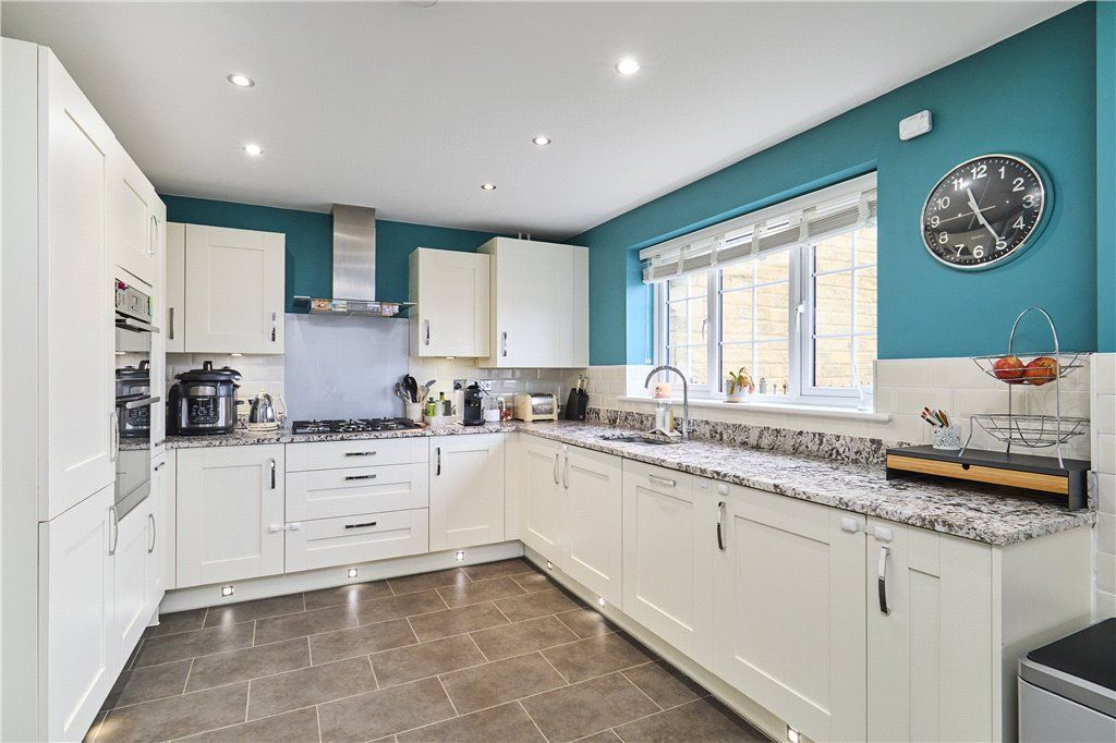 Property photo 2 of 22 Kitchen Diner