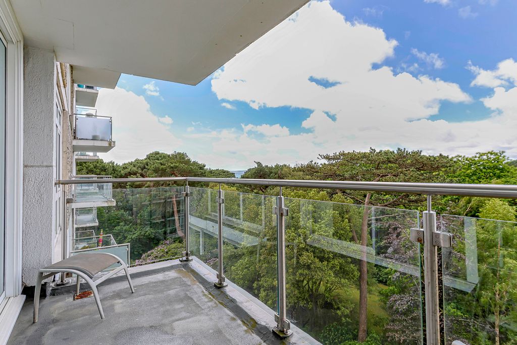 Property photo 1 of 18 333A9386