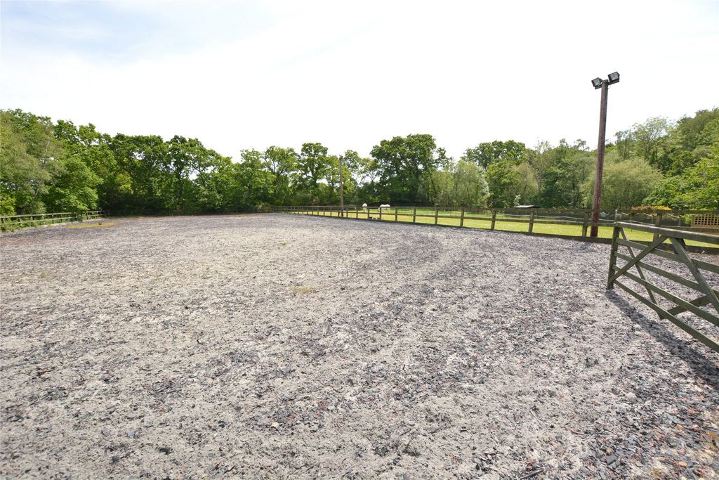 Property photo 3 of 38 Mã©Nage