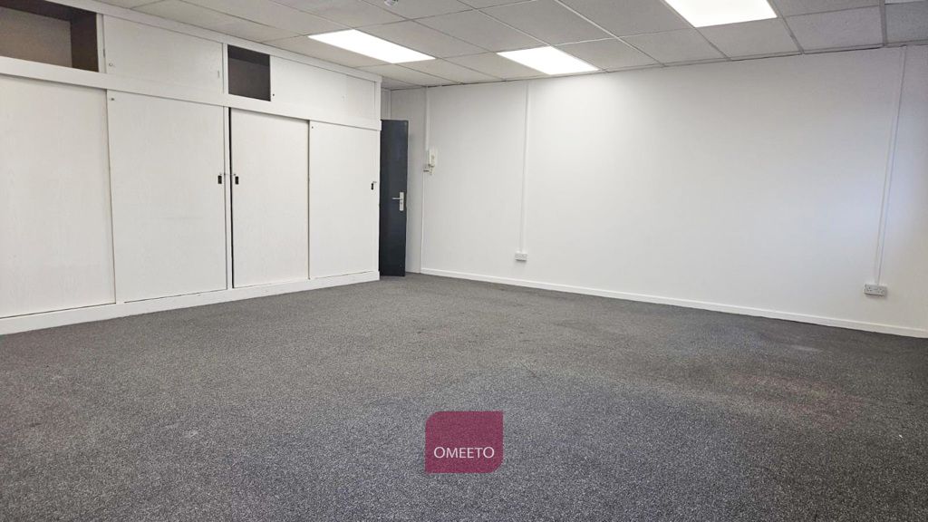 Property photo 2 of 10 Office To Let