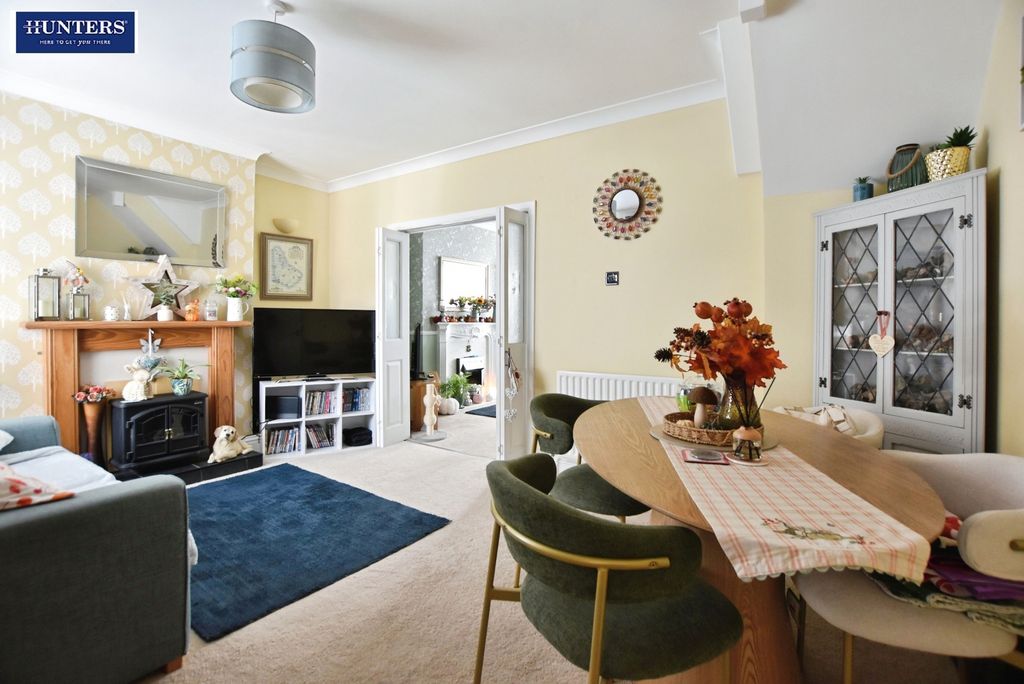 Property photo 2 of 19 Dining Room