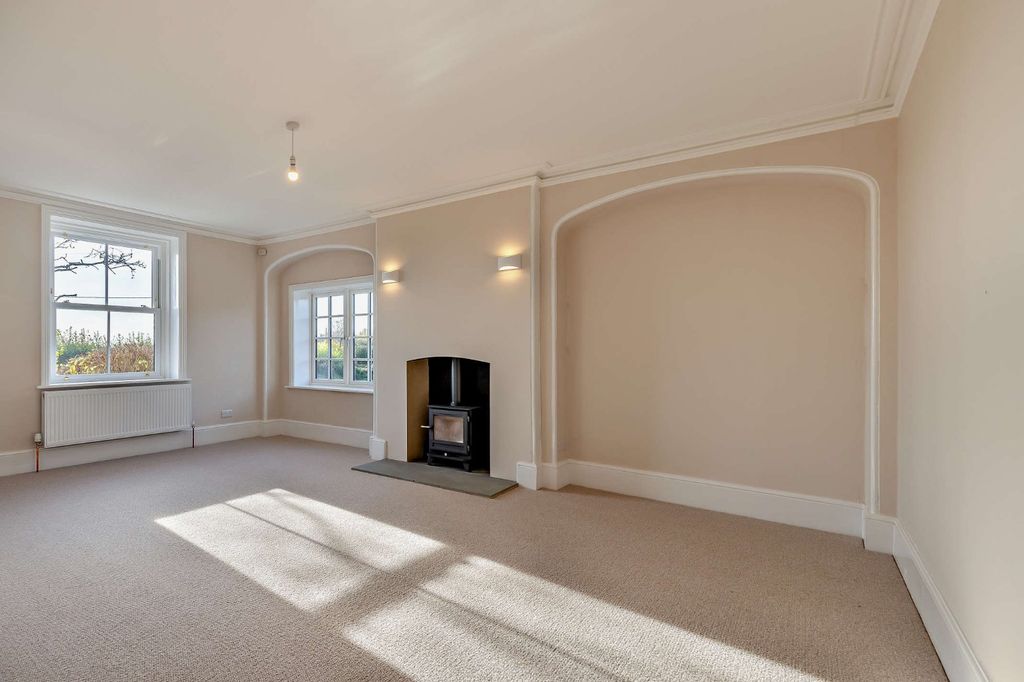 Property photo 2 of 11 Picture No. 07