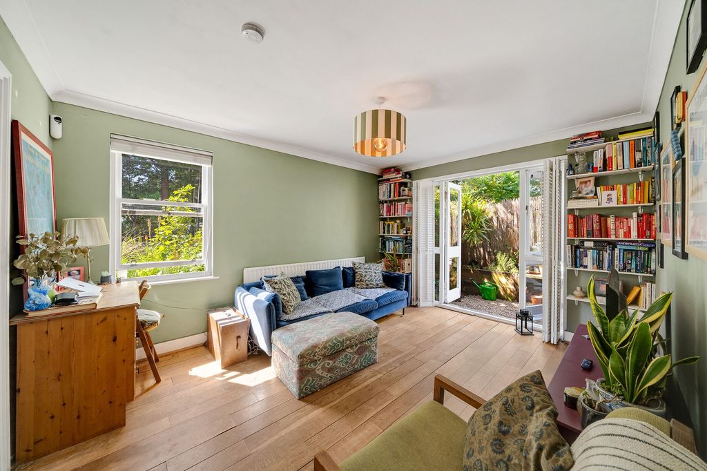 Property photo 1 of 25