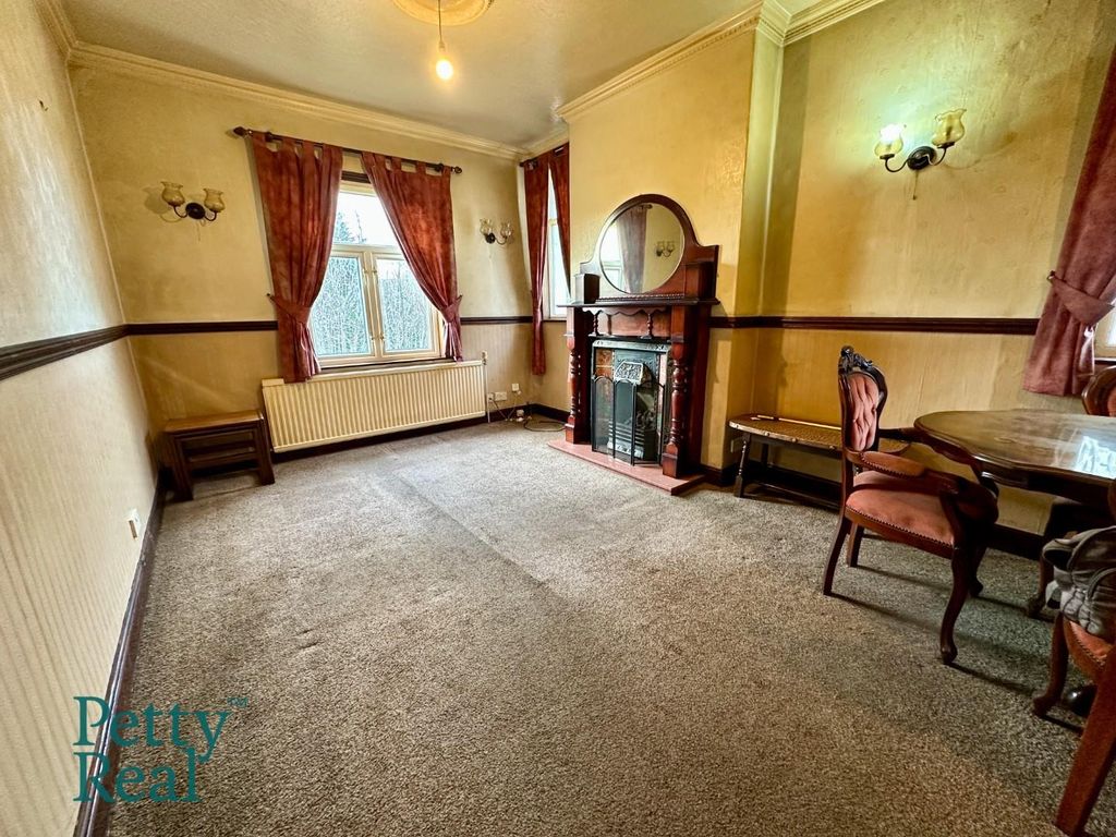 Property photo 2 of 19 69Eb51C4-6183-48Ed-8371-3Ea2126Af0E3.Jpeg