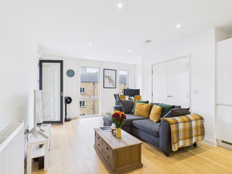 Property photo 1 of 10 Photo 5