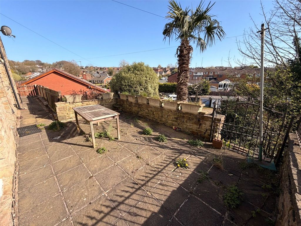 Property photo 3 of 22 Picture No. 04