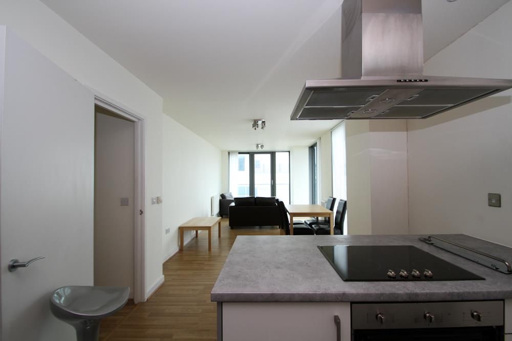 Property photo 3 of 6