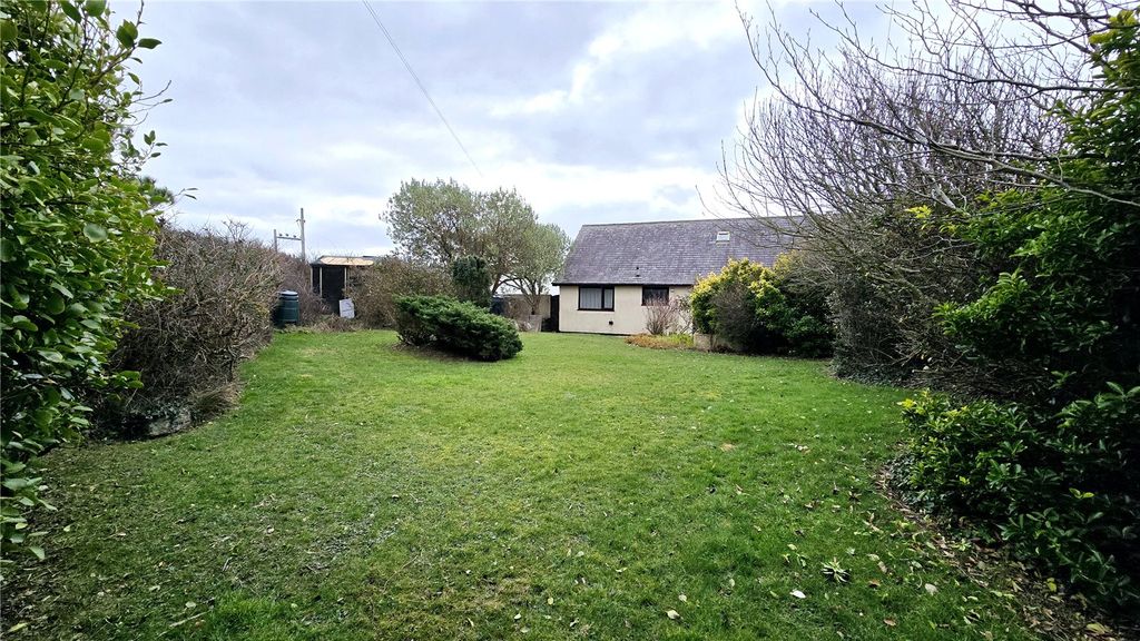 Property photo 2 of 19 Picture No. 10