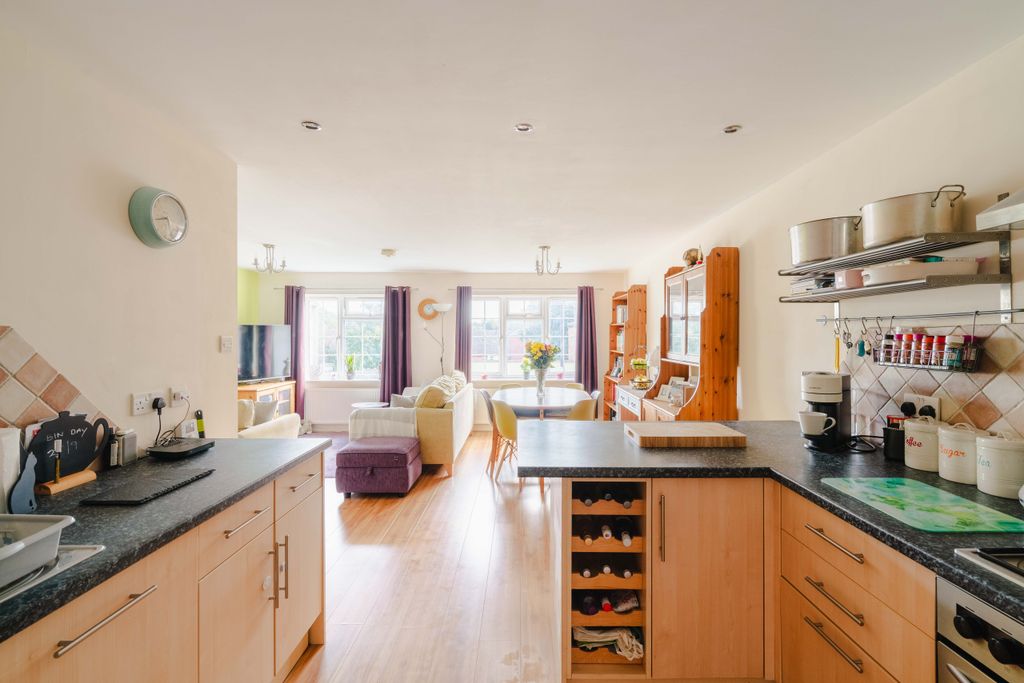 Property photo 3 of 26 20