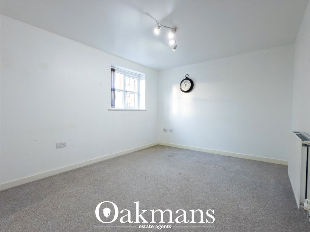 Property photo 3 of 21 Picture No. 22