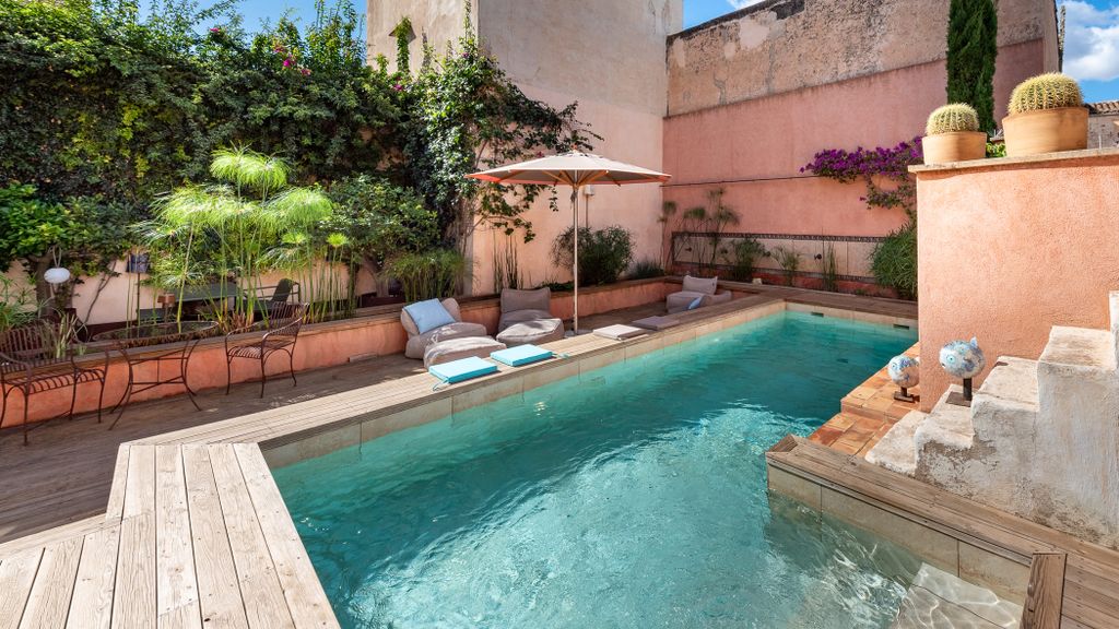 Property photo 3 of 31 003.Jpg