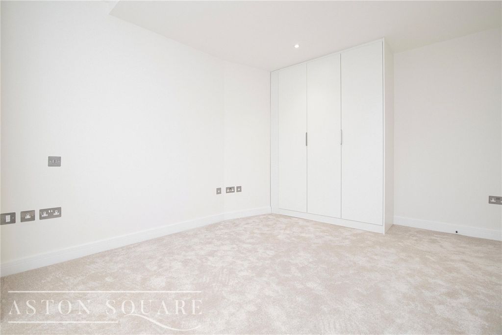 Property photo 3 of 9 Picture No. 08