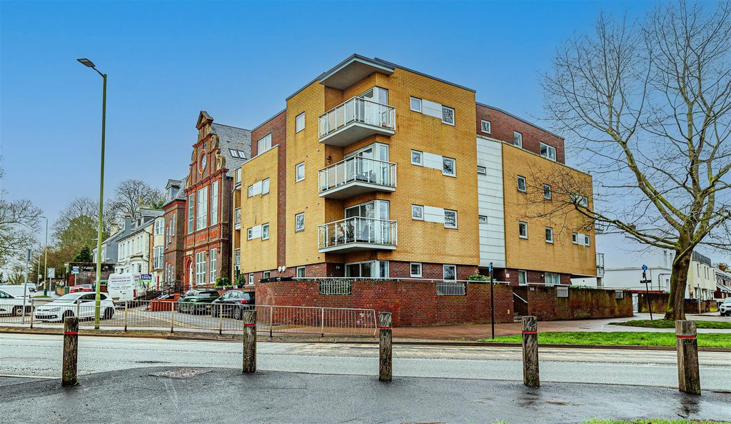 Property photo 1 of 27 980A4357-1.Png