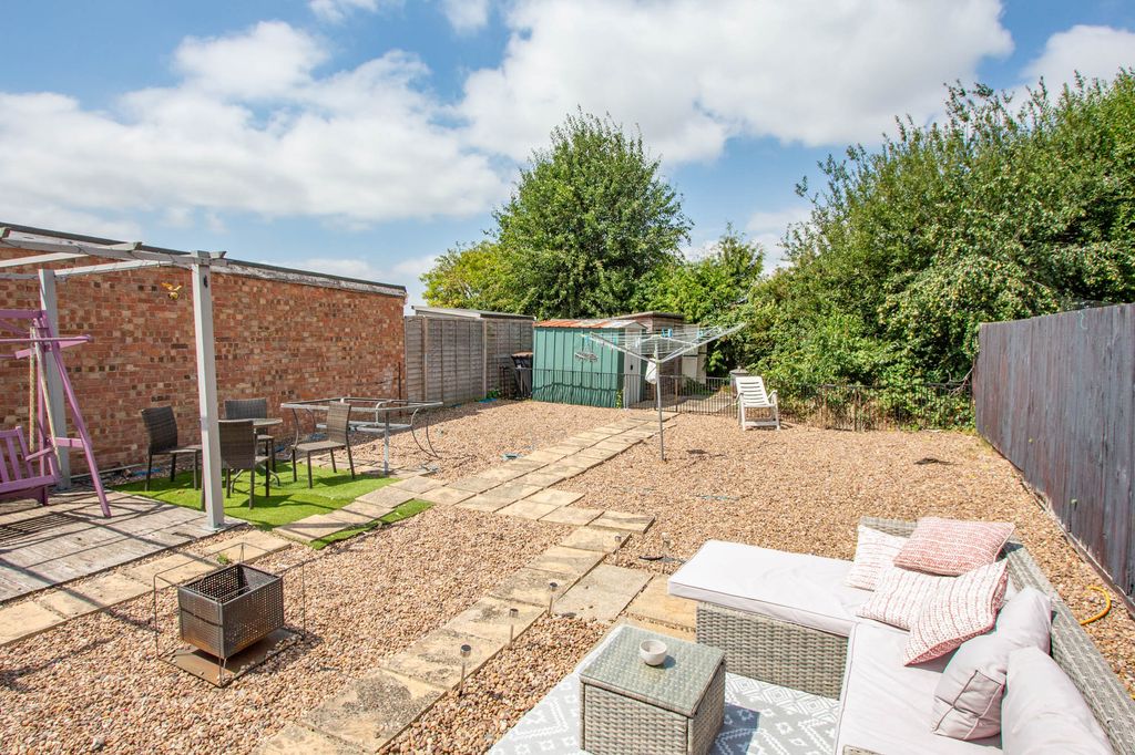Property photo 2 of 10 Rear Garden