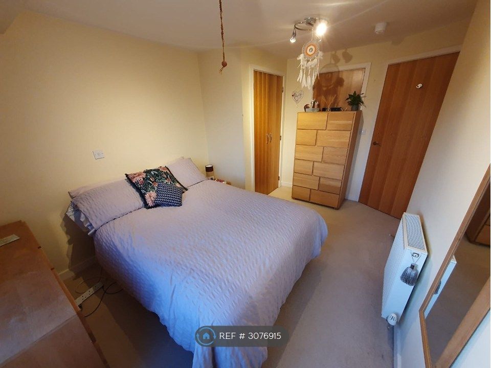 Property photo 3 of 4