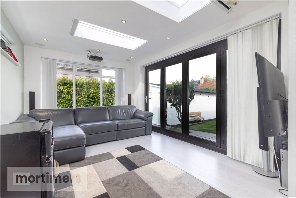 Property photo 2 of 31 Orangery