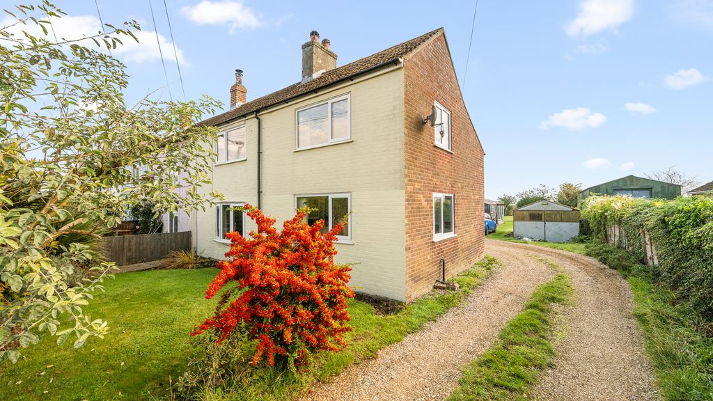 Property photo 1 of 27