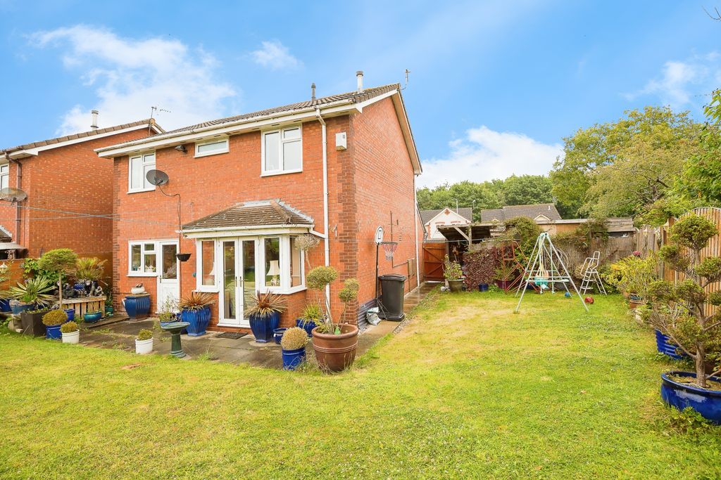 Property photo 3 of 15