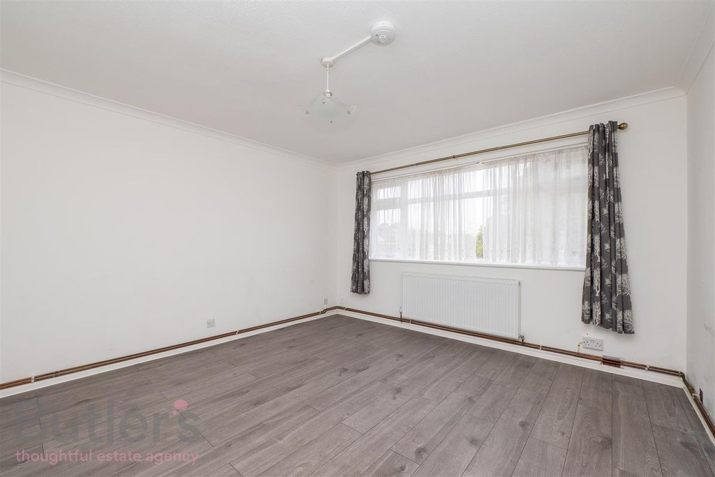 Property photo 2 of 9 Cr-002_Wm.Jpg