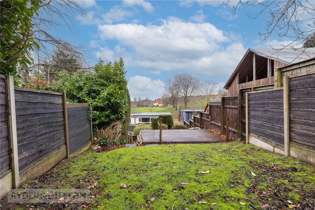 Property photo 3 of 25 Picture No. 26