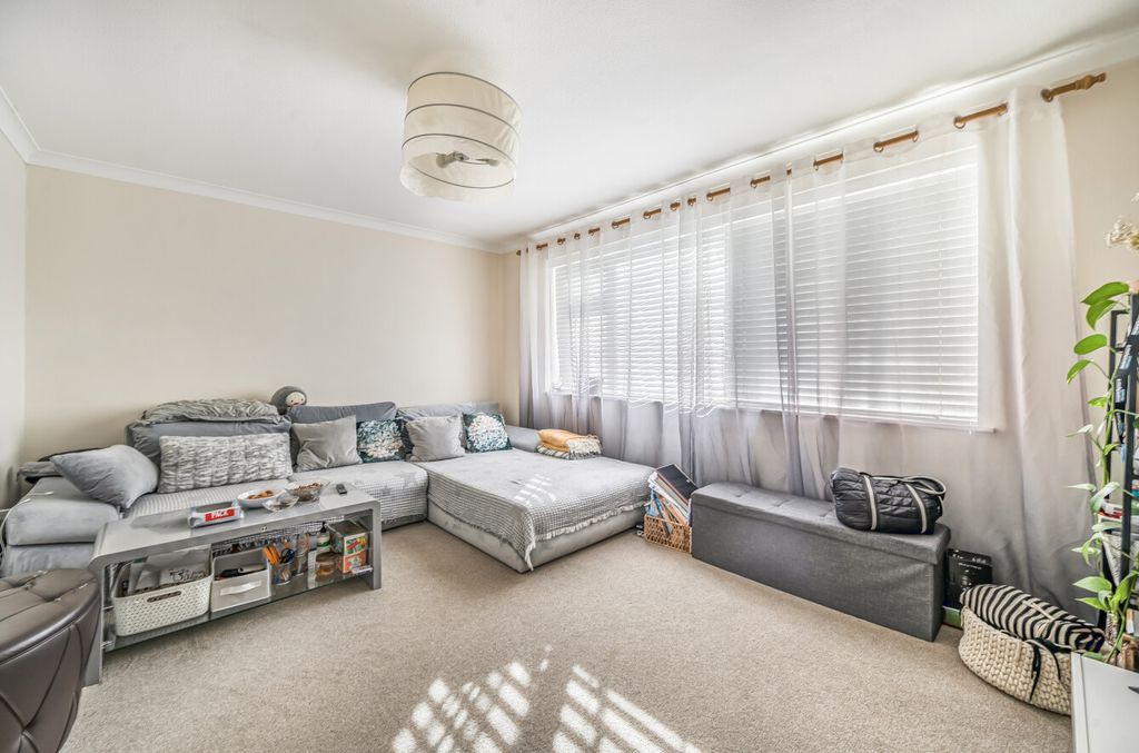 Property photo 2 of 15 1256808 (2)