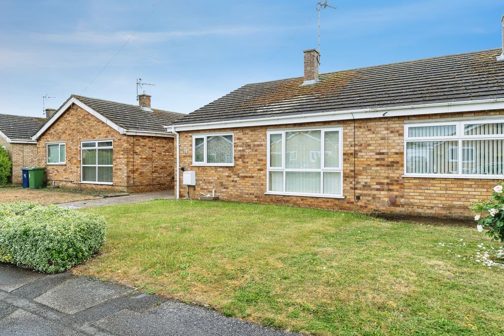 Property photo 2 of 18