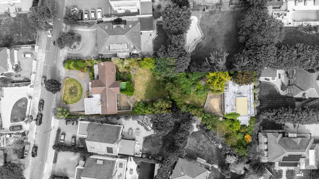 Property photo 3 of 22 Exterior