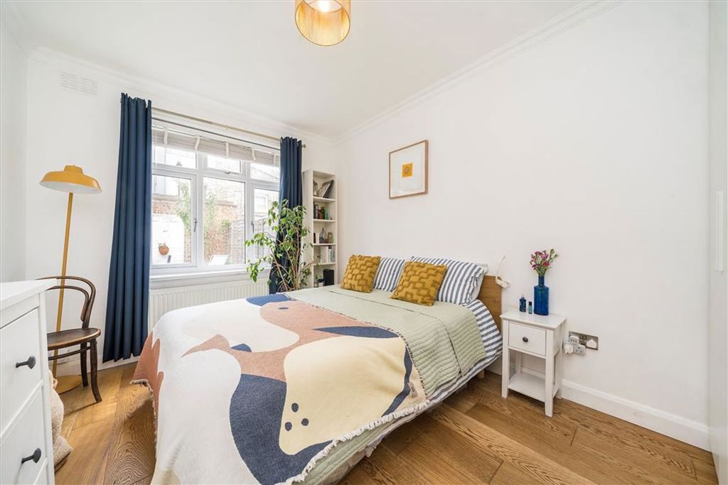 Property photo 3 of 6