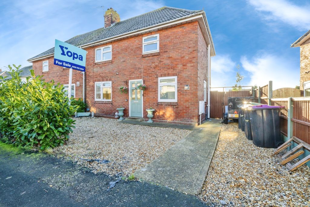 Property photo 1 of 15 Front