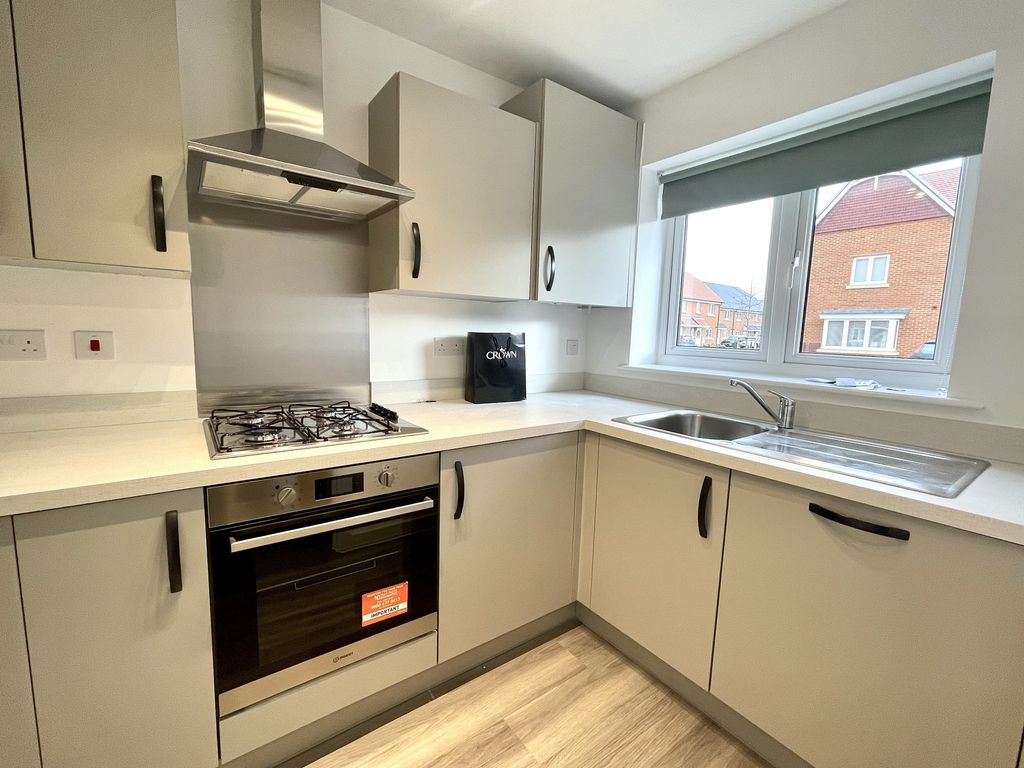 Property photo 3 of 24 Image