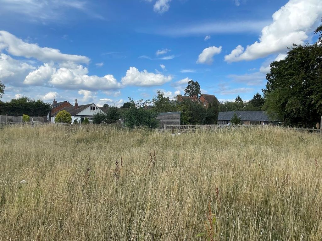 Property photo 3 of 11