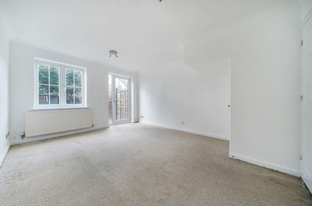 Property photo 2 of 14 Lounge1 - Copy