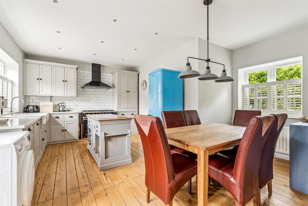 Property photo 2 of 27 Kitchen Dining Room