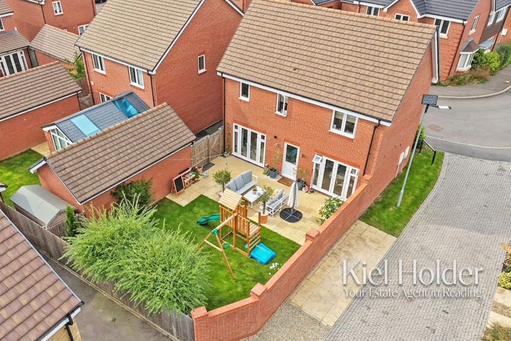 Property photo 2 of 29 5436772