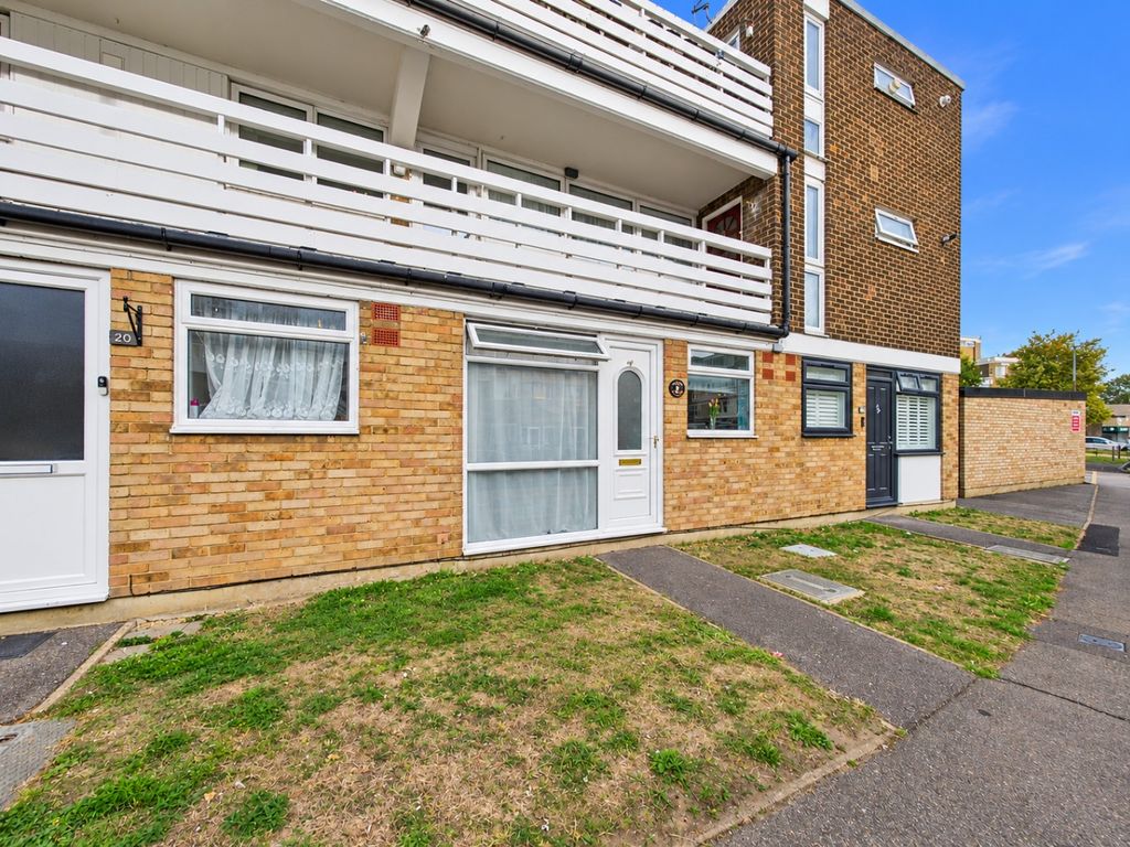 Property photo 1 of 11 5591820