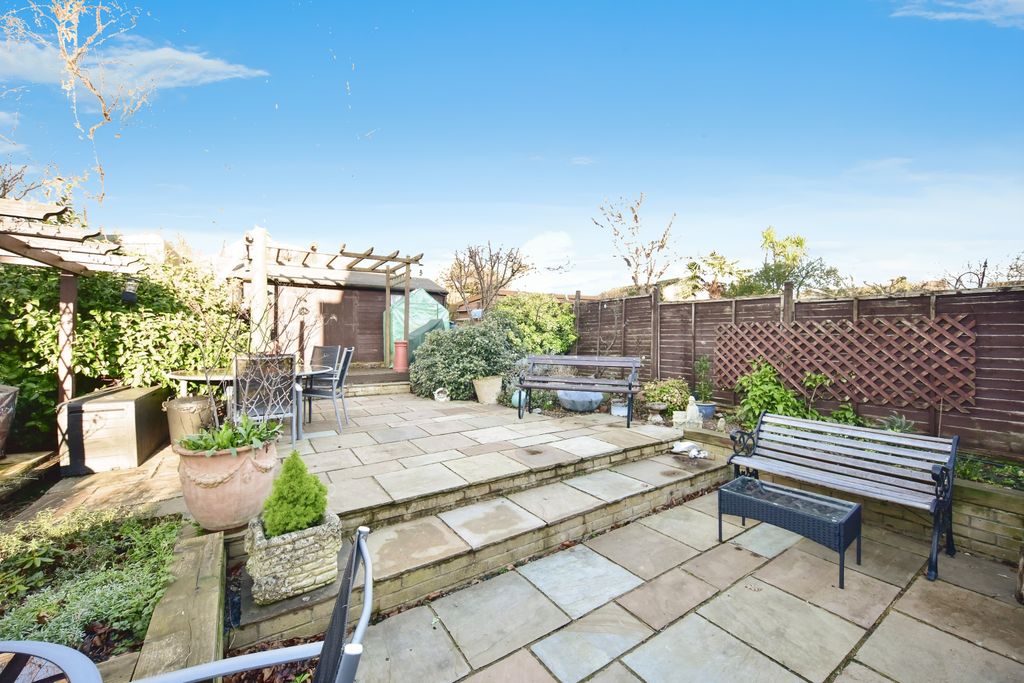 Property photo 2 of 15