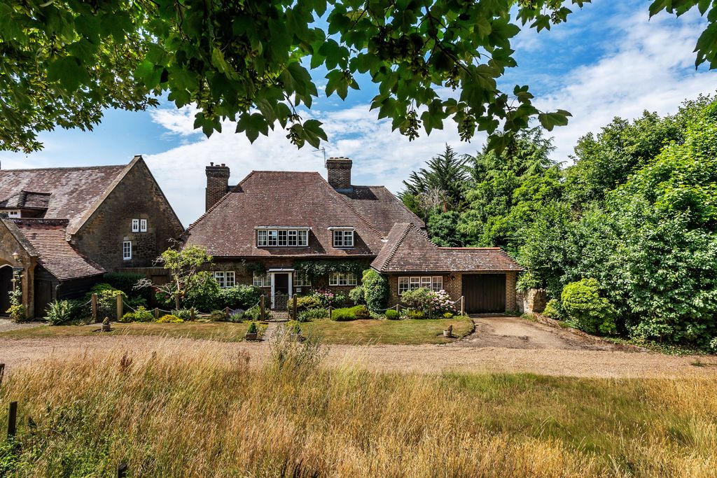 Additional image 17 of 4 bed detached house for saleTrevereux Hill, Limpsfield Chart, Oxted, Surrey RH8