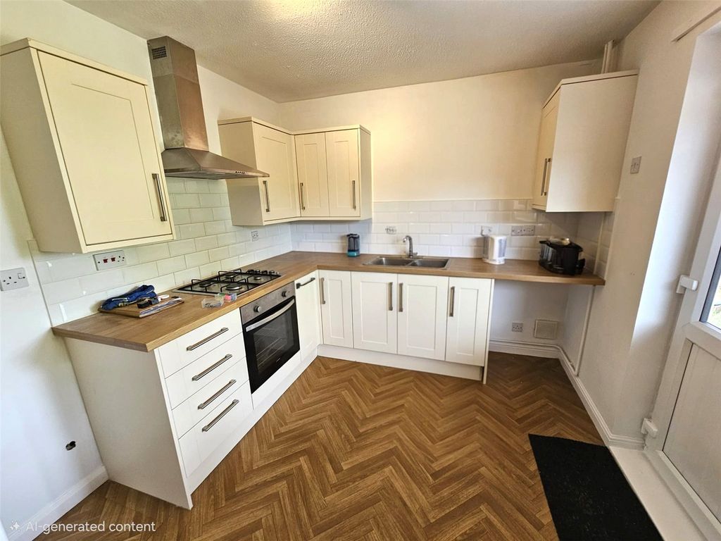 Property photo 3 of 7 Picture No. 01