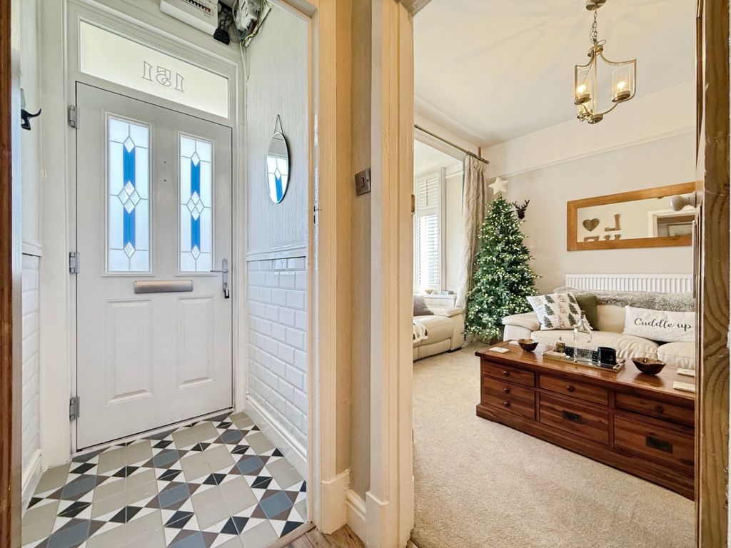 Property photo 3 of 31 4682005