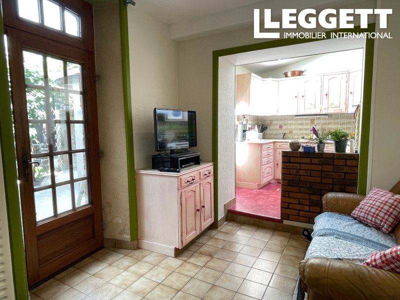 Property photo 3 of 10