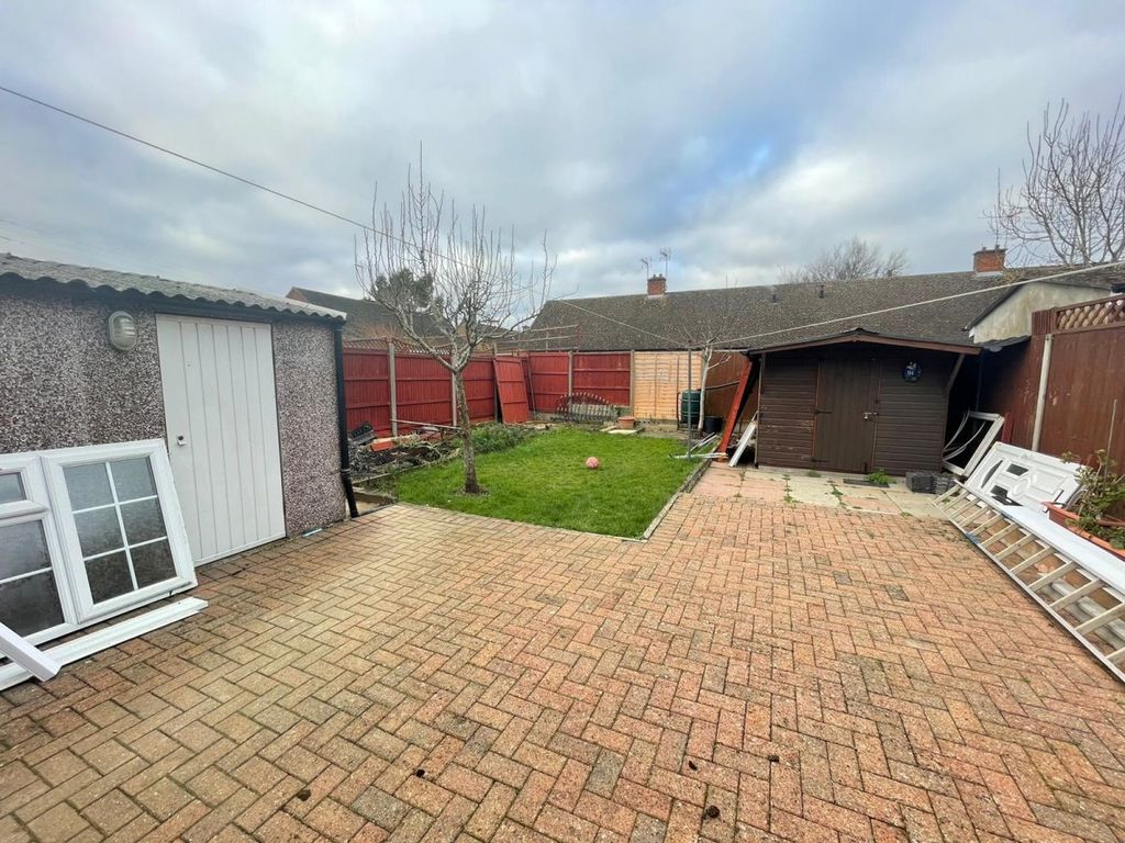 Property photo 2 of 15