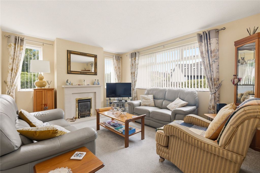 Property photo 3 of 26 Picture No. 25