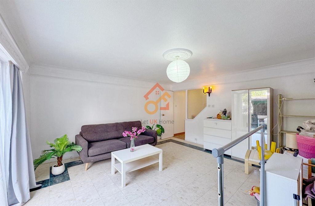 Property photo 3 of 25 Aab3c3c8-6Fad-11F1-8204-00163E3Be32A.Jpg