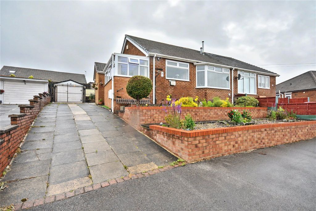 Property photo 1 of 15 Picture No. 11
