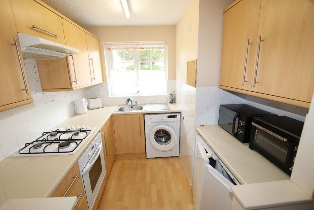 Property photo 2 of 16 Gallery