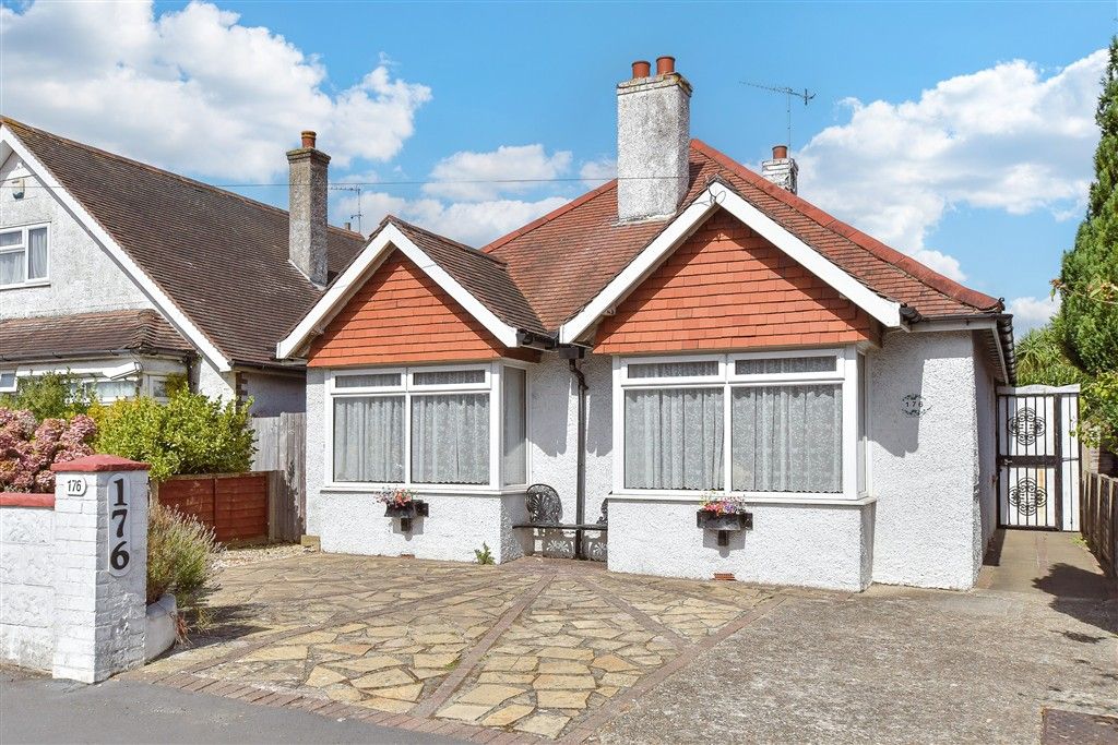 Property photo 3 of 10 External (Web)